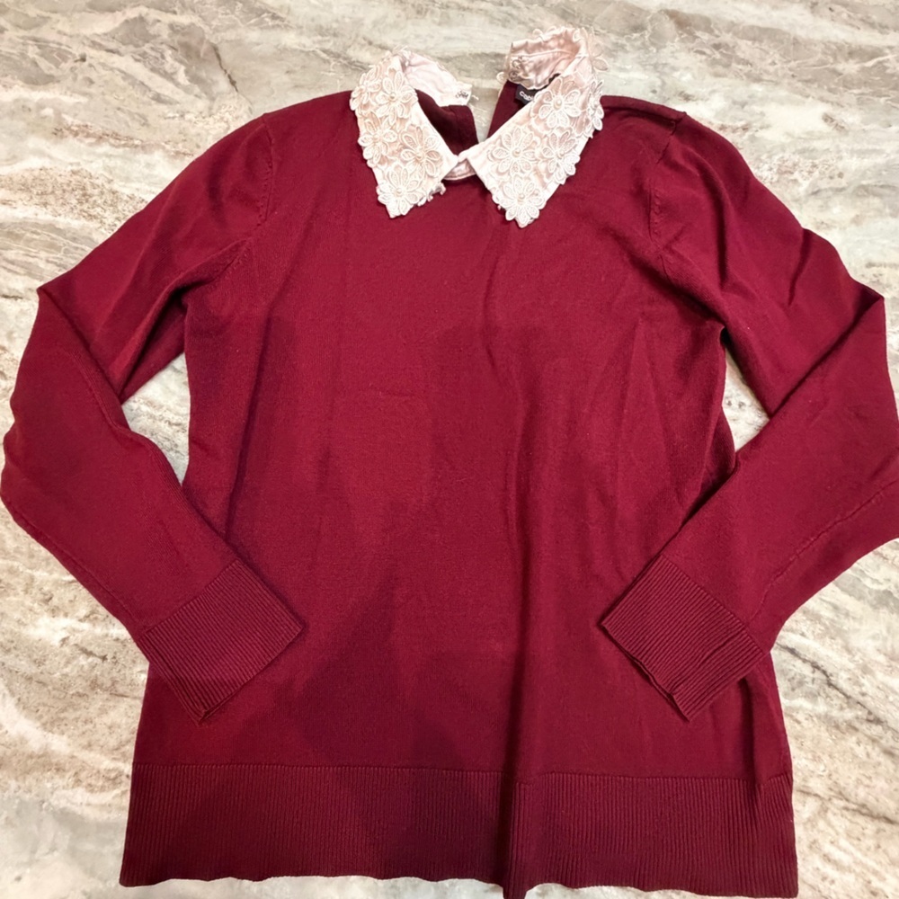 Cable & Gauge Burgundy Sweater Lace Pearl Collar Small